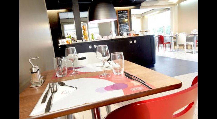 Hotel Restaurant Campanile - Epinal 