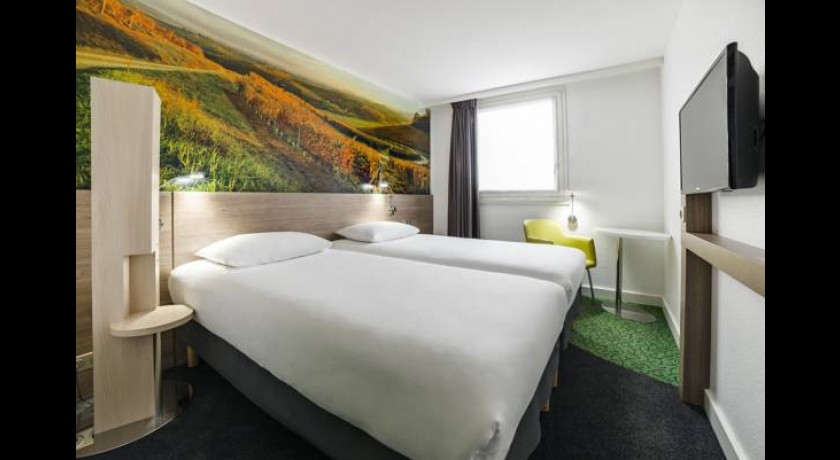 Hotel Express By Holiday Inn  Reims