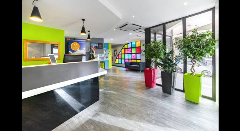 Hotel Express By Holiday Inn  Reims