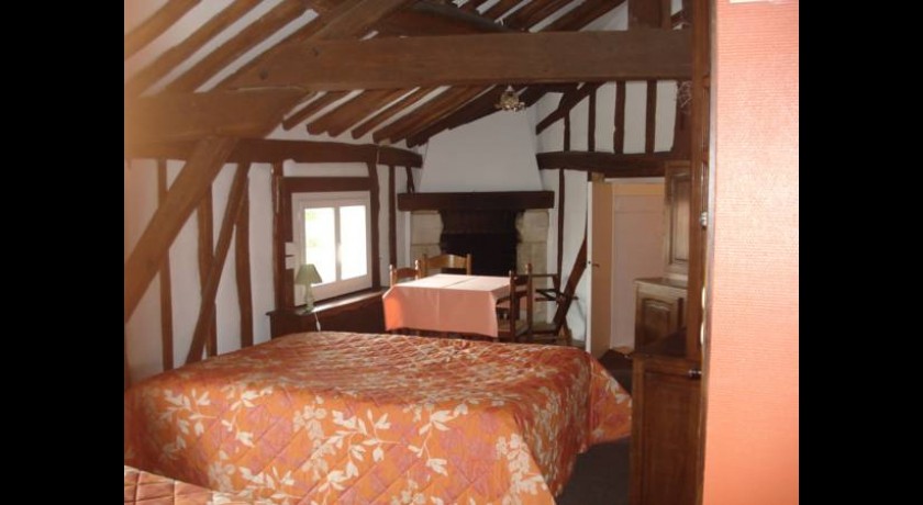24 Rue Du Colonel Caillot 51240 La Chaussée-sur-marne France