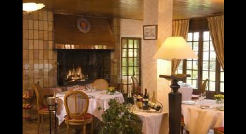 Hotel Le Cheval Blanc  Sept-saulx