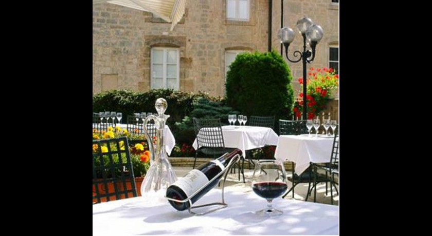 Hotel Le Cheval Blanc  Langres