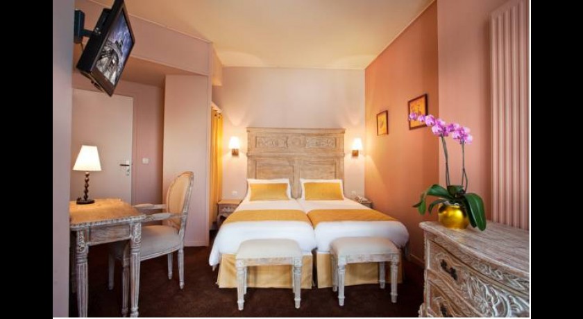 Hôtel Plaza Opéra Maubeuge  Paris