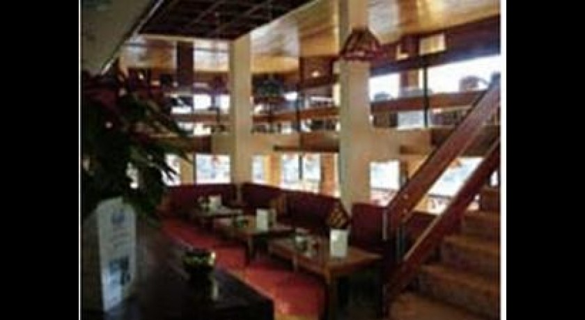 Hôtel Gergovia à Super-Besse : Séjour au cœur des lacs et volcans d'Auvergne