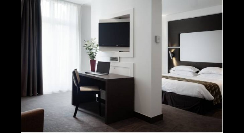 Profitez d'un Séjour de Luxe au Brit Hôtel de Grignan Vichy - 4 Étoiles en Centre-Ville