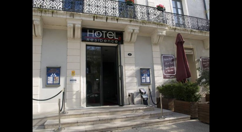 Hotel Le Cheval Blanc  Nîmes