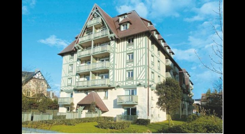 Hotel Et Residence La Villa Gardénia  Deauville