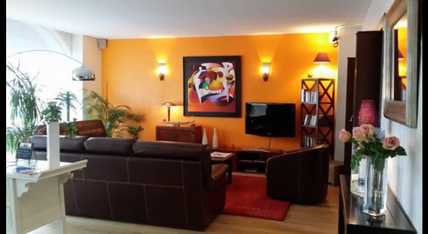 Hôtel Les Océanes Lorient | Confort et Sérénité Proche de la Cité de la Voile