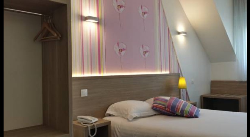 Hôtel Les Océanes Lorient | Confort et Sérénité Proche de la Cité de la Voile