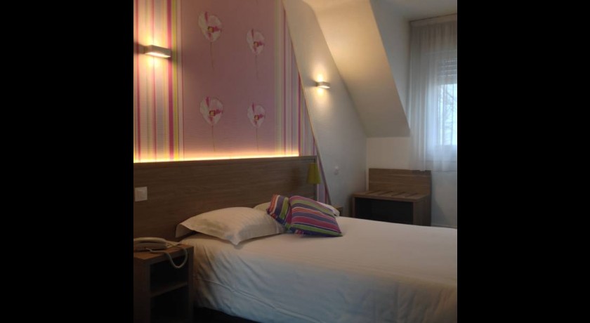 Hôtel Les Océanes Lorient | Confort et Sérénité Proche de la Cité de la Voile