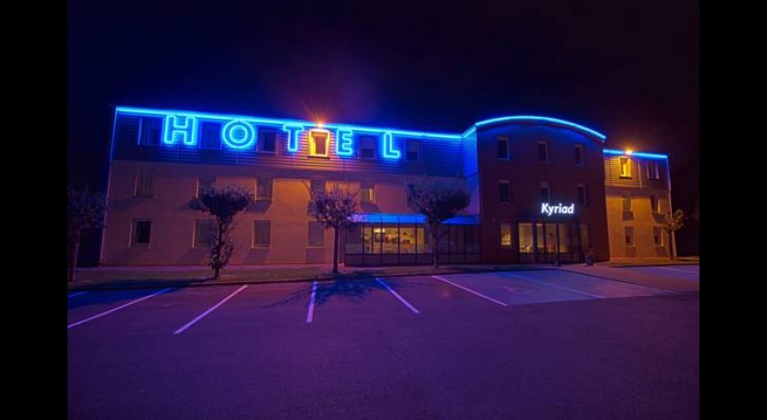 Hotel Akena Saint Quentin  Saint-quentin