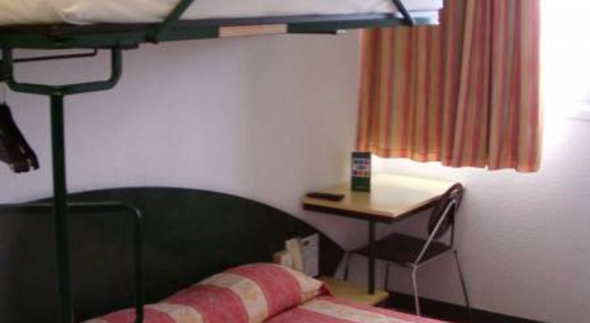 Hotel Mister Bed Bourges  Le subdray