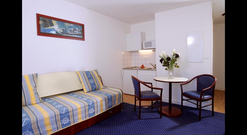 Greet Hotel Brest Aéroport - Convivialité et Modernité près de l'Aéroport de Brest