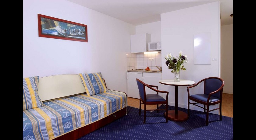 Greet Hotel Brest Aéroport - Convivialité et Modernité près de l'Aéroport de Brest