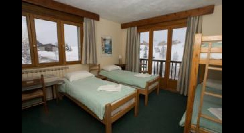 Hotel Le Chamois  Alpe-d'huez