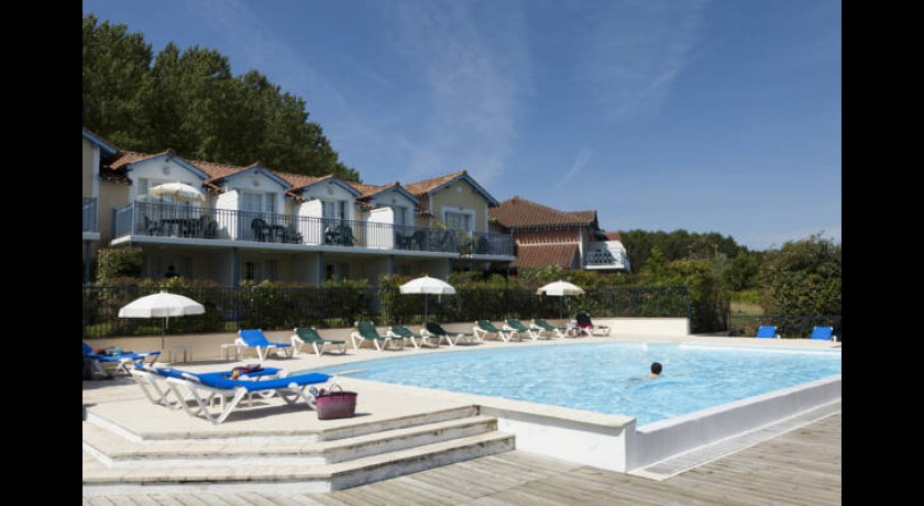 Hotel Pierre & Vacances Le Hameau Du Lac  Marciac