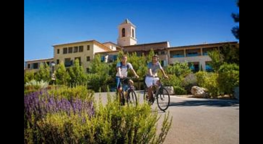 Hotel Pierre & Vacances Pont-royal En Provence  Mallemort