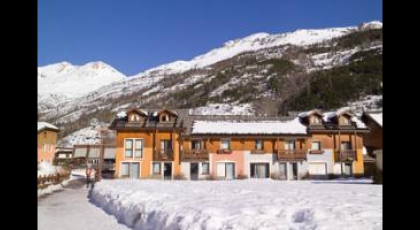 Hotel Les Chalets Du Jardin Alpin  La salle les alpes