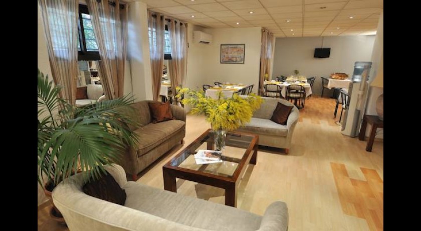 Hotel Les Coralynes  Cannes