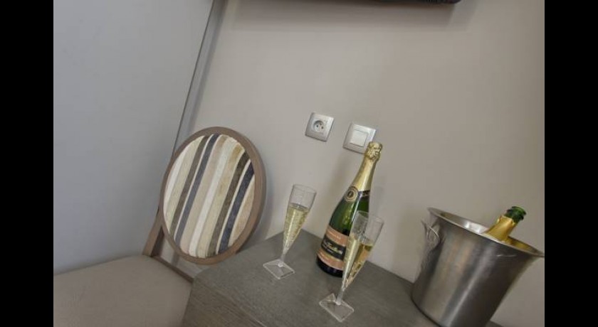 Hôtel Villa Margaux Opéra Montmartre  Paris