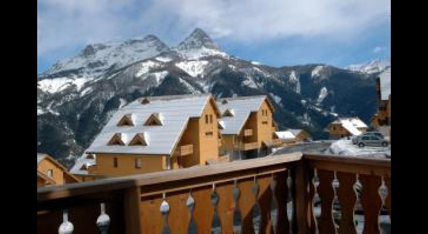 Hotel Le Hameau Du Praroustan  Pra-loup