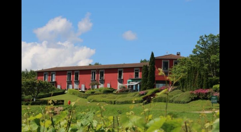 Hotel La Montagne De Brancion  Tournus