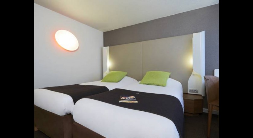 Séjour Confortable et Écoresponsable au Campanile Clermont-Ferrand Le Brézet