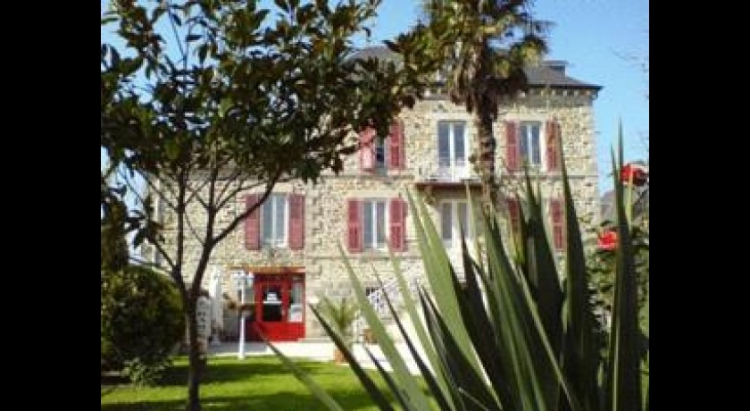 Hotel Logis De France Ariane  Pontorson
