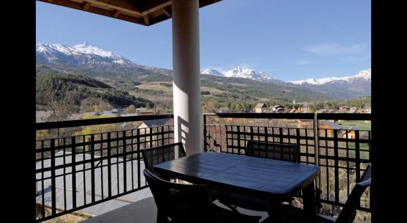 Hotel Château Des Magnans  Jausiers