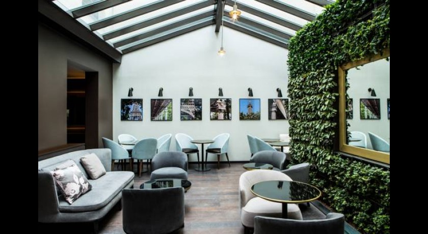 Hotel Ramada Paris Tour Eiffel 