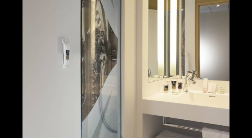 Hôtel Mercure Metz Centre : Séjour 4 Étoiles au Cœur de Metz avec Confort et Style