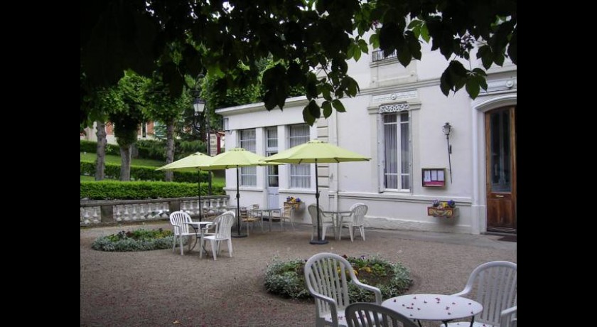 Hôtel Des Thermes Et Des Sources  Bourbon-l'archambault
