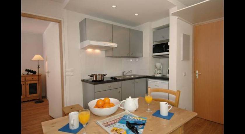 Hotel Le Rond Point Des Pistes  Tignes