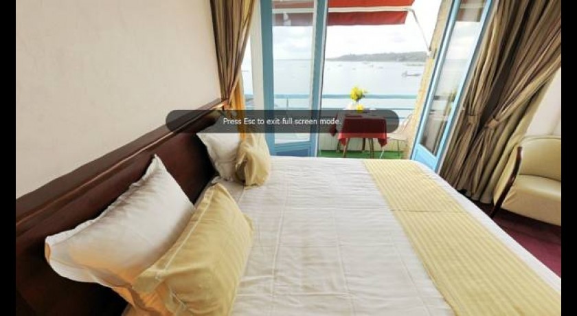 Hotel La Mere Champlain  Cancale