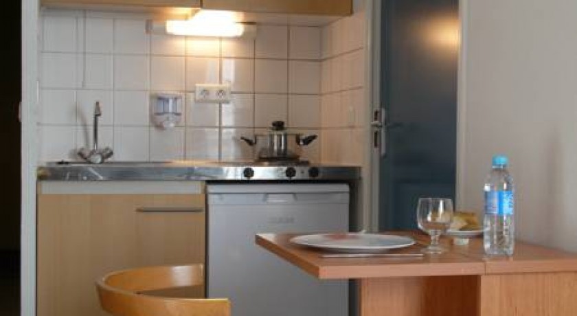 Hotel Residhome Rouen Normandie  Sotteville-lès-rouen