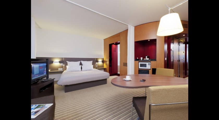 Hotel Suite Novotel Vélizy-villacoublay 