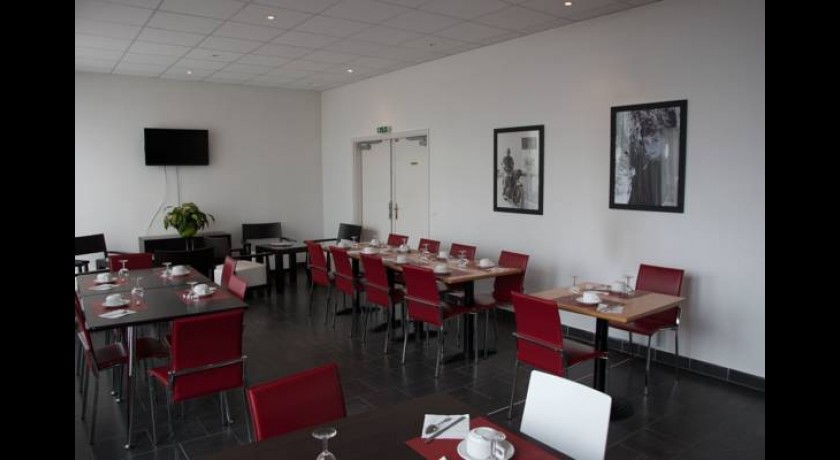 Hotel Serena Saint Germain En Laye Hotel Serena Saint Germain En Laye
