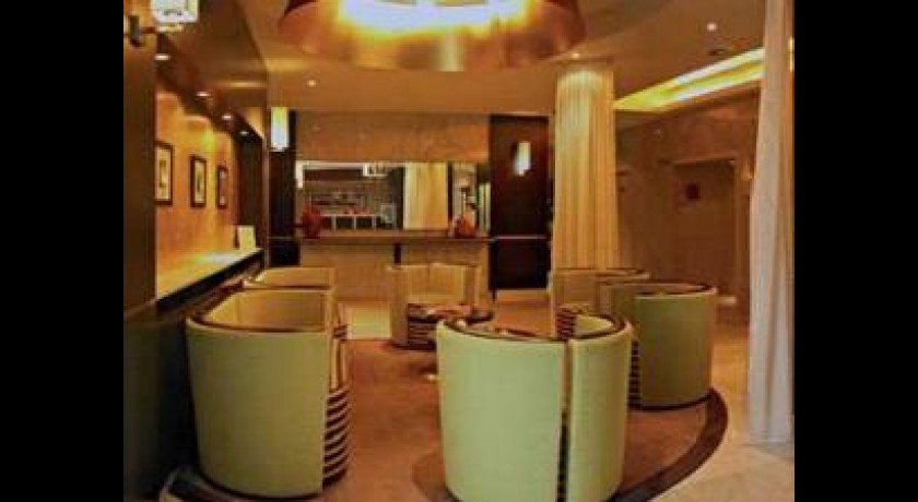 Hôtel Le Versailles 