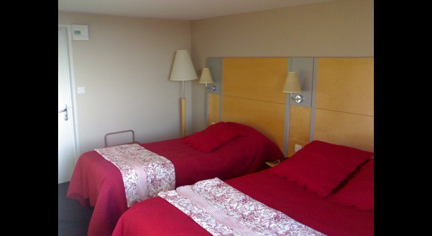 Hotel Restaurant Le Plaisance  Maurs