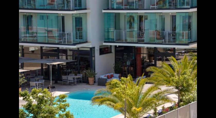 Hotel Kyriad Prestige Toulon ? La Seyne Sur Mer - Centre Port  La seyne-sur-mer