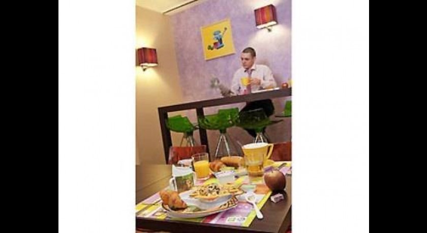 Hotel All Seasons Paris Lafayette Opéra 