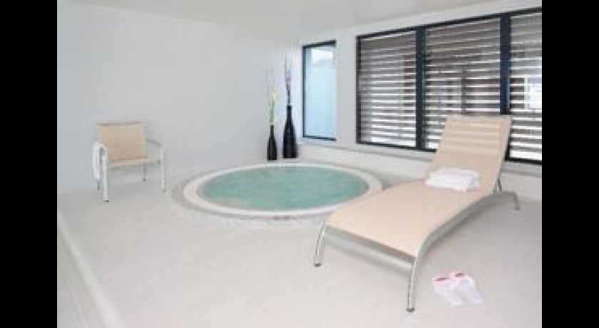 Hotel Residhome Carrières Seine Saint Germain  Carrières-sur-seine