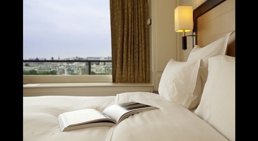Hotel Pullman Paris Tour Eiffel 