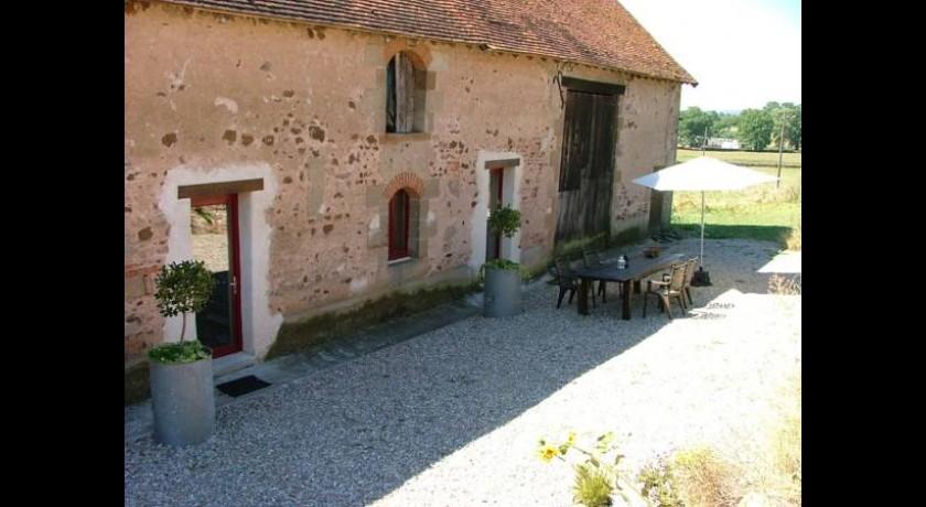 Hotel Domaine De La Madeleine  Ygrande