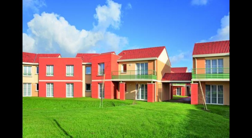 Hotel Park & Suites Village - Bois D'arcy  Bois-d'arcy