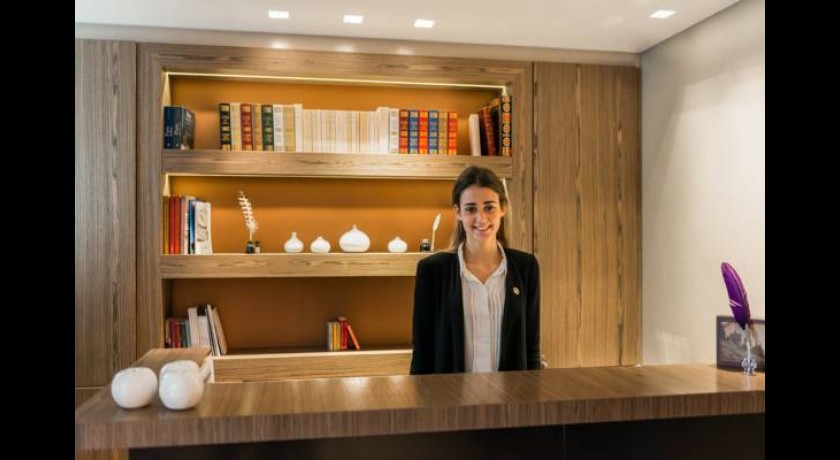 Hôtel Le Tourville Paris 7e | Boutique-Hôtel de Charme 4 Étoiles proche de la Tour Eiffel