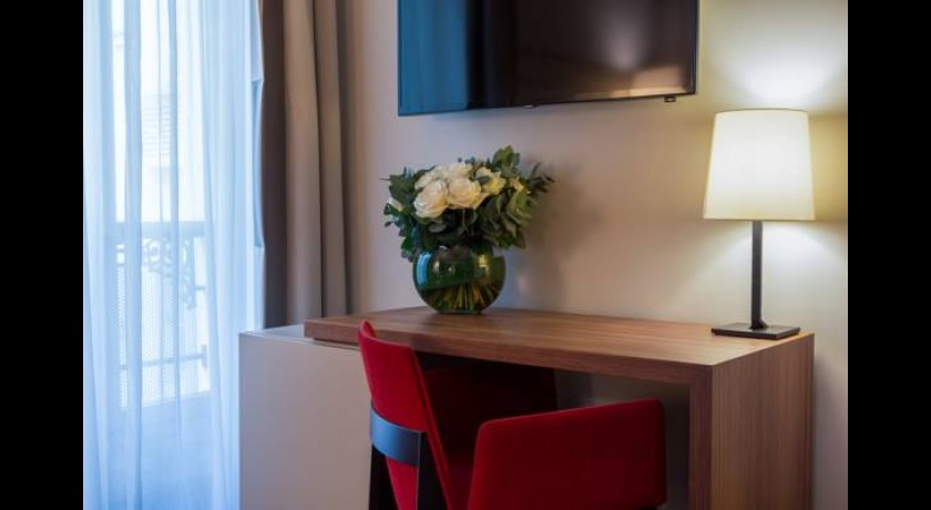 Hôtel Le Tourville Paris 7e | Boutique-Hôtel de Charme 4 Étoiles proche de la Tour Eiffel