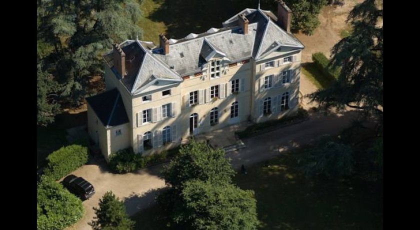 Hotel Chateau De Chicamour  Sury-aux-bois