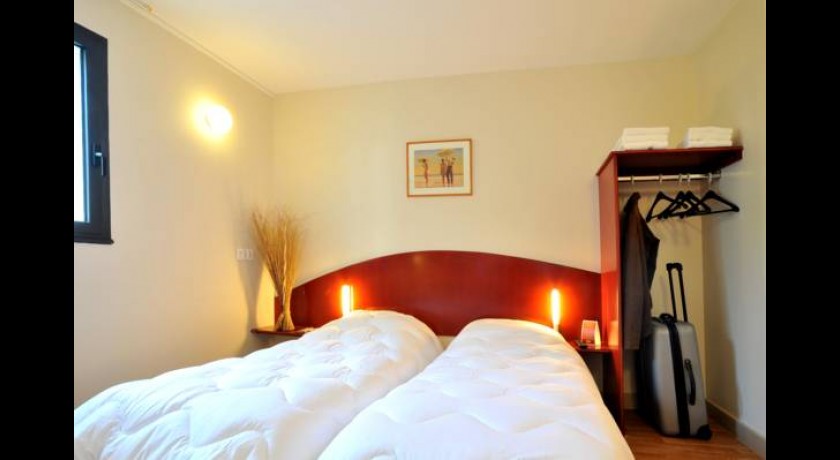 Hotel Balladins Poitiers Jaunay Clan  Jaunay-clan