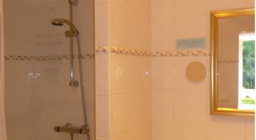 Hotel Au Bonheur Du Parc  Le breuil